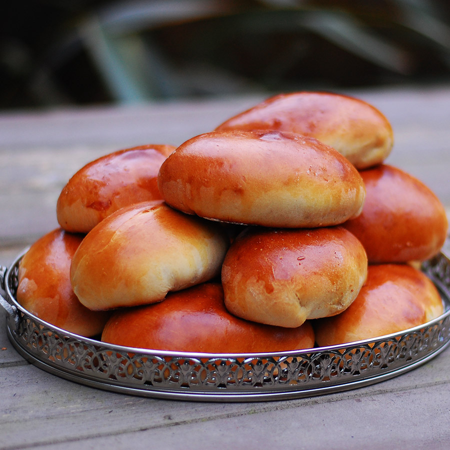 Жареные пирожки с капустой